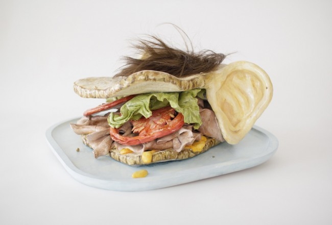 Jude Griebel, Sandwich Face, Harz, Holz, Ölfarbe